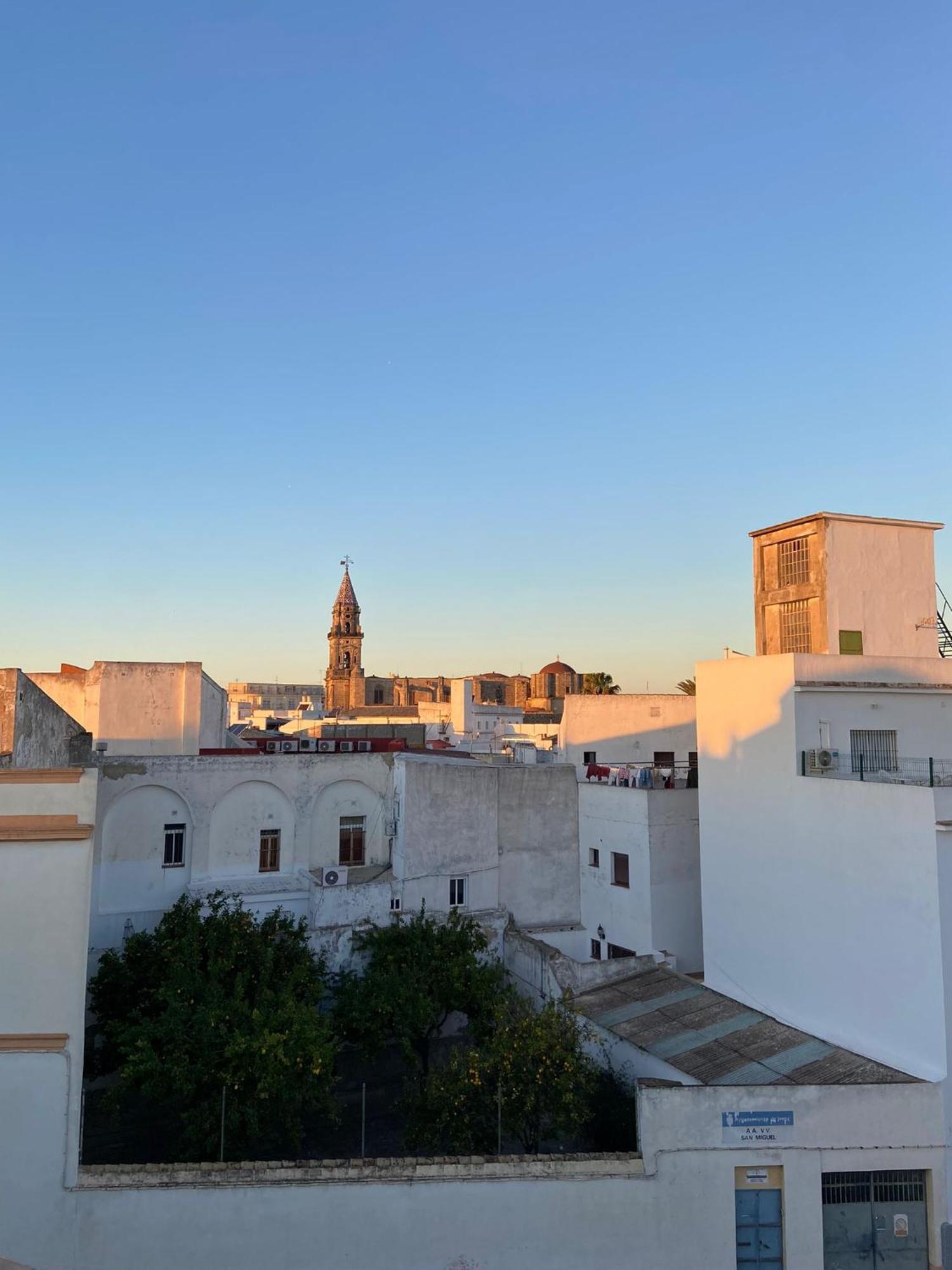 ヘレスAltos De Jerez & Parking Privadoアパートメント エクステリア 写真
